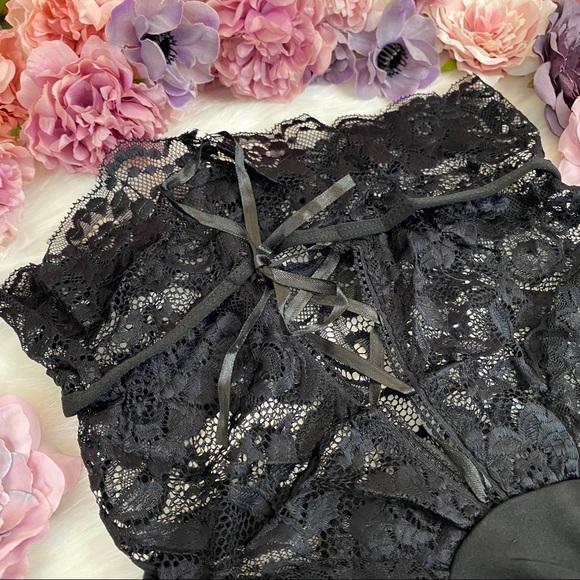 Sexy High Waist Lace Up Thong Lingerie Panties - Picture 12 of 16